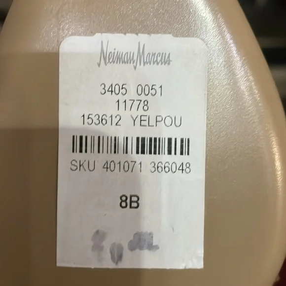 NWT VALENTINO GARAVANI PATENT ROCKSTUD CAGED PUMP 100MM - Picture 10 of 10